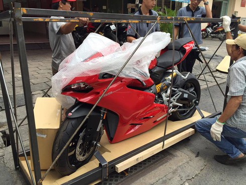 Xe Ducati 959 Panigale bản Thái đầu tiên giá 440 triệu đồng về Việt Nam - ảnh 2