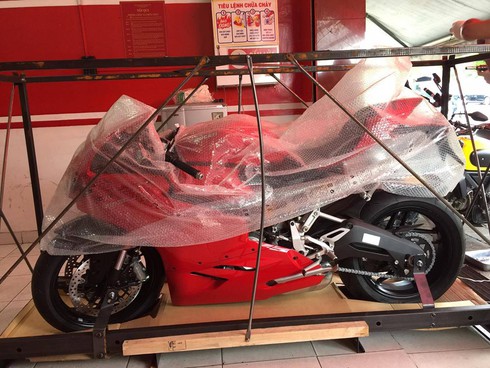 Xe Ducati 959 Panigale bản Thái đầu tiên giá 440 triệu đồng về Việt Nam - ảnh 1