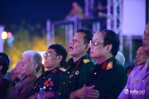 Xúc động đêm nhạc