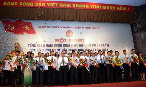 Học tập Bác Hồ từ tư tưởng, đạo đức đến phong cách - ảnh 1