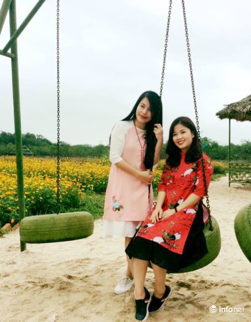 Người Hà Tĩnh diện áo dài xuống phố đón Tết - ảnh 12