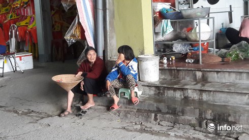 Hà Tĩnh: Đốt hàng trăm
