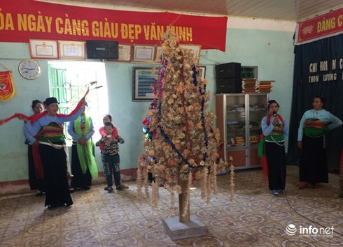 Linh thiêng Lễ khai hạ của người Mường ở suối cá thần - ảnh 2