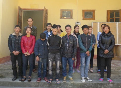 Thanh Hóa: Thuê xe đưa hàng chục người xuất cảnh trái phép sang Trung Quốc - ảnh 2