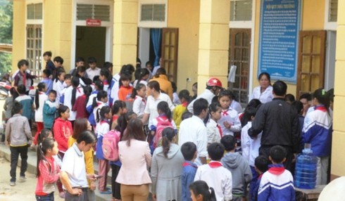 Sở Y tế Nghệ An họp khẩn vụ hàng chục học sinh viêm cầu thận - ảnh 2