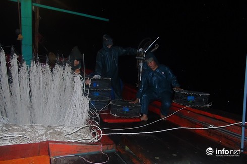 Đánh ghẹ đỏ ở ngư trường Vịnh Bắc Bộ (bài 1) - ảnh 6