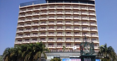 Gia Lai: Nhảy từ tầng 12 khách sạn, một nam thanh niên tử vong - ảnh 1