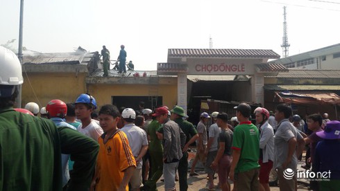 Chủ tịch huyện hủy họp, ra hiện trường chỉ đạo chữa cháy chợ Đồng Lê - ảnh 5