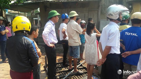 Chủ tịch huyện hủy họp, ra hiện trường chỉ đạo chữa cháy chợ Đồng Lê - ảnh 7