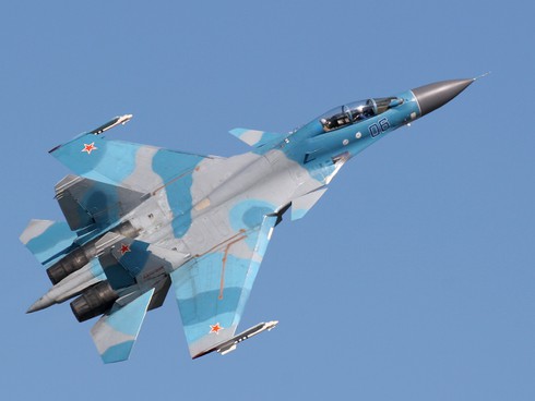Vì sao F-35 không phải đối thủ của tiêm kích Sukhoi? - ảnh 1