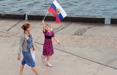 Tin thế giới 18h30: Lối đi nào cho Crimea và Donbass? - ảnh 1