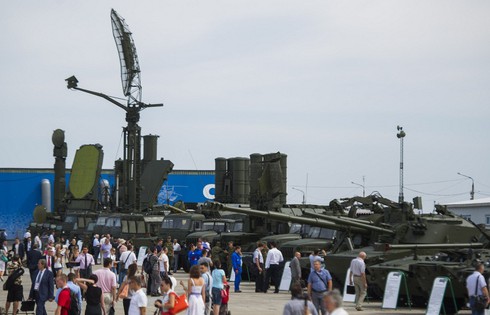 Nga đẩy mạnh bán vũ khí cho các nước Đông Nam Á - ảnh 1