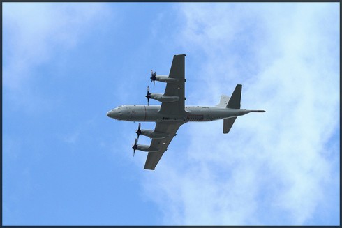 Hồng Lỗi đòi Nhật Bản không buộc tội Trung Quốc và tránh xa Biển Đông - ảnh 1