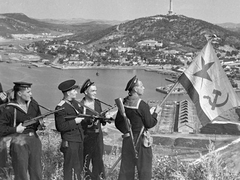 Phát hiện đường ngầm giao liên giữa Trung Quốc và Liên Xô - ảnh 1