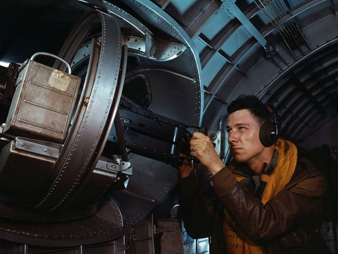 Máy bay ném bom B-17: Hung thần của Thế chiến II - ảnh 9