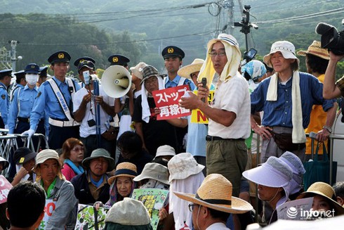 Tin thế giới 12/8: Trung Quốc phá giá Nhân dân tệ, Ukraine căng thẳng - ảnh 4