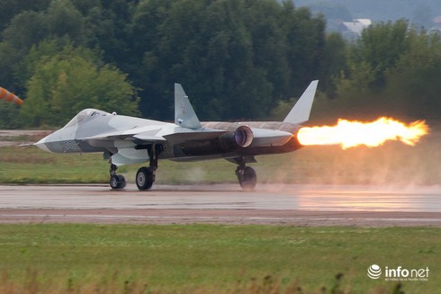 Tiêm kích PAK-FA - T50 của Nga: Giá đắt cho thế hệ 5 hay 4,5 ? - ảnh 1