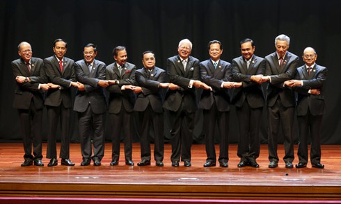 Thủ tướng Singapore: Biển Đông là bài kiểm tra sự đoàn kết của ASEAN - ảnh 1