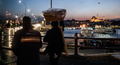 Nợ xấu ngày càng lớn, Thổ Nhĩ Kỳ “choáng váng” - ảnh 1