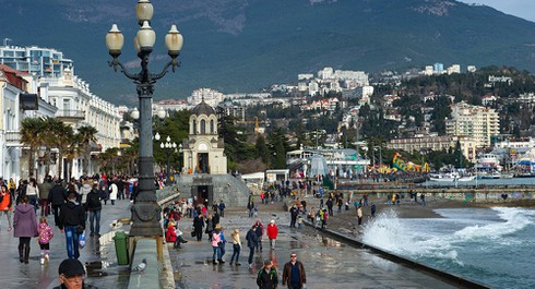 Cựu quan chức CIA thừa nhận Crimea thuộc về Nga - ảnh 1