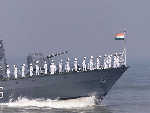 Tàu chiến Ấn Độ đến Nga, chuẩn bị tuần tra quân sự ở Biển Đông - ảnh 1