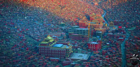 Trung Quốc phủ nhận phá bỏ Larung Gar, trung tâm Phật giáo lớn ở Tây Tạng - ảnh 1