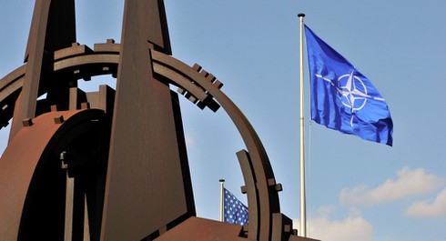 Nga mời NATO hội đàm trong bối cảnh Đông Âu căng thẳng - ảnh 1