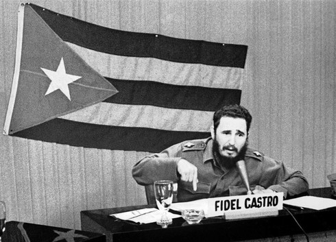Những vụ ám sát Fidel Castro thất bại của CIA - ảnh 1