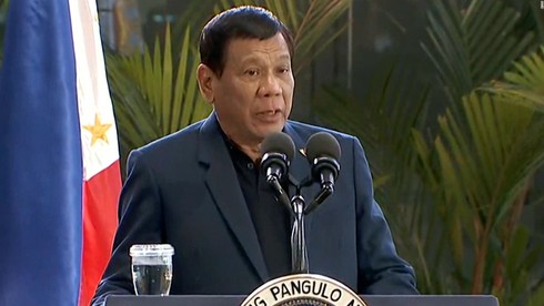 Tổng thống Philippines xem xét thiết quân luật toàn quốc để chống IS - ảnh 1