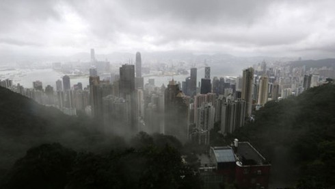 Hình ảnh bão Utor tiến vào Hồng Kông, nam Trung Quốc - ảnh 1