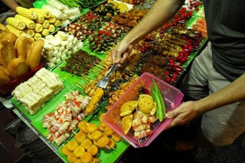 Hà Nội: Mỗi phường sẽ có 1 phố ăn uống an toàn - ảnh 1