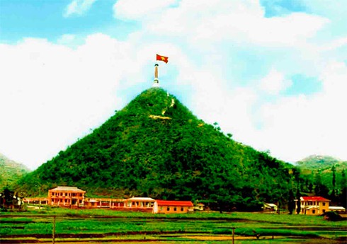 Cờ đỏ sao vàng - Biểu tượng bất diệt của Tổ quốc Việt Nam - ảnh 4