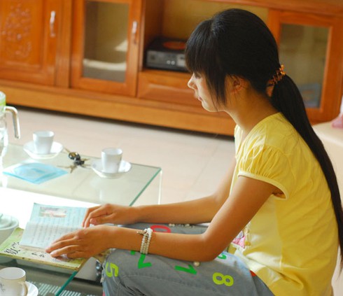 Ly kỳ hành trình trở về của cô bé 14 tuổi bị bán sang Trung Quốc - ảnh 1