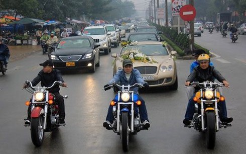 Điểm mặt xe sang của đất nghèo Hà Tĩnh - ảnh 3