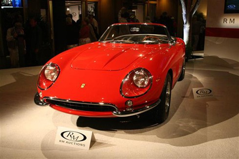 Xe cổ Ferrari bán giá