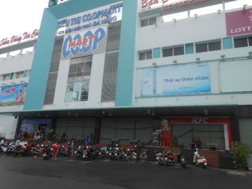Phòng chống bão số 14: Siêu thị, cây xăng Đà Nẵng đã đóng cửa - ảnh 1