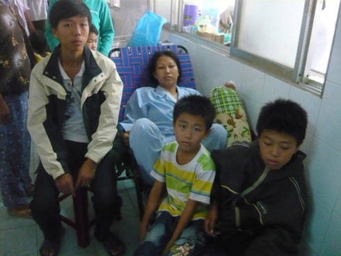 Bệnh nhân bị cắt nhầm 2 quả thận đòi bồi thường 443 triệu đồng - ảnh 1