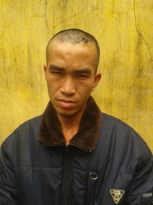 Bắt khẩn cấp kẻ nổ súng bắn cả bạn bè - ảnh 1