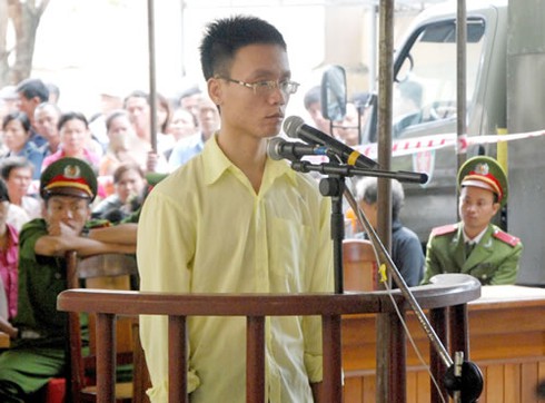 Tên người tình tàn độc khai