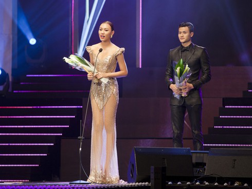 Ngọc Trinh khoe sắc bên diễn viên 'Người thừa kế' - ảnh 7