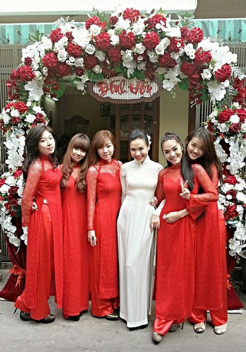 Baggio đột ngột cưới vợ ngay trước Tết - ảnh 4