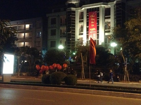 Không khí đón giao thừa Giáp Ngọ 2014 - ảnh 60