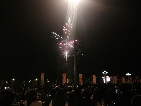 Không khí đón giao thừa Giáp Ngọ 2014 - ảnh 1