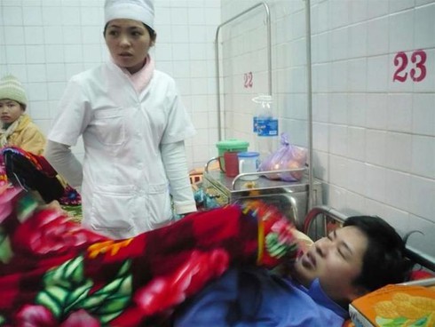 Chém thầy giáo trọng thương vì cho là bị