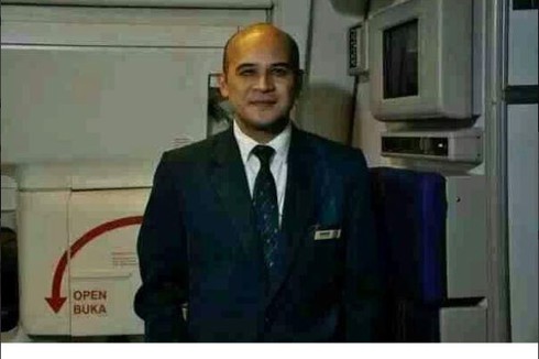 Những dòng chữ đẫm lệ của con gái tiếp viên trưởng MH370 - ảnh 1