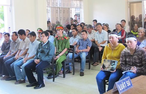 Xử vụ đánh chết nghi can: Đề nghị truy tố Phó công an TP.Tuy Hòa - ảnh 9