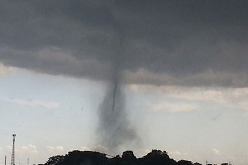 Dự báo thời tiết ngày 4/4: Đề phòng dông, lốc, mưa đá - ảnh 1