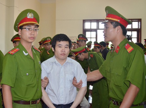 6 án tử hình, 7 án chung thân vụ mua bán, tàng trữ 1.784 bánh heroin - ảnh 1