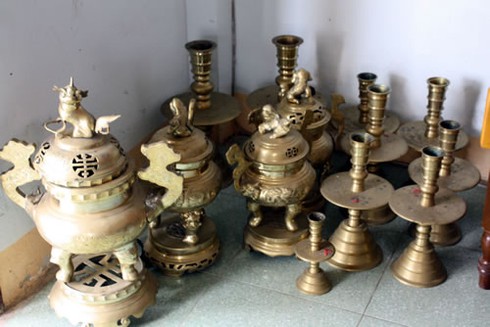 Trộm lư đồng để... đóng phạt giao thông - ảnh 1