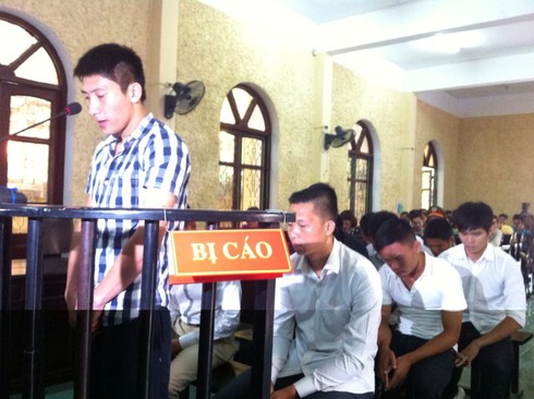 Vụ 9 cầu thủ Vissai Ninh Bình bán độ: chủ mưu bị phạt 30 tháng tù - ảnh 5